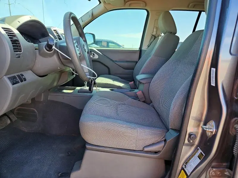 2019 NISSAN FRONTIER SV  