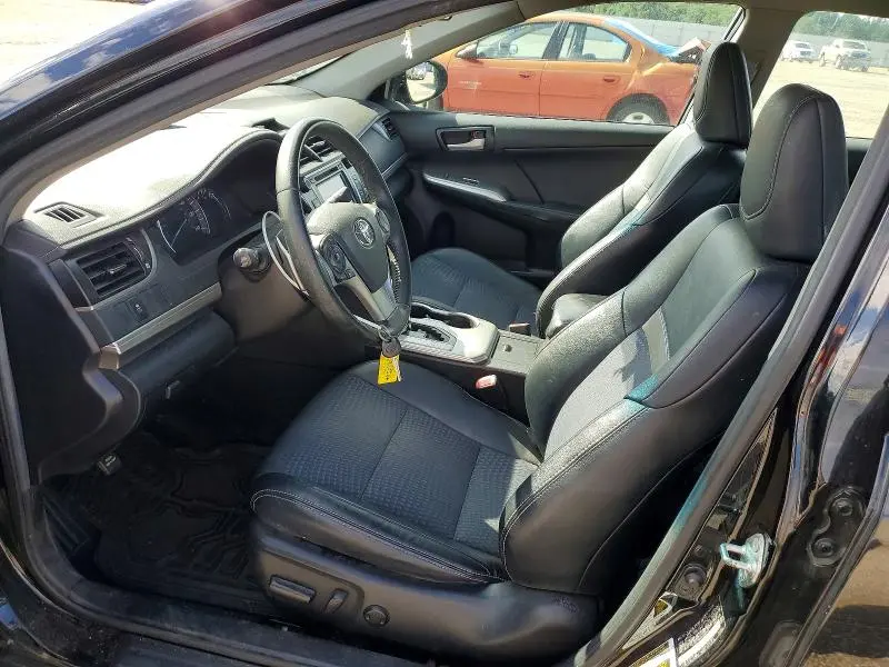 2014 TOYOTA CAMRY SE  