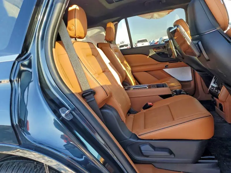 2023 LINCOLN AVIATOR BLACK LABEL GRAND TOURING  