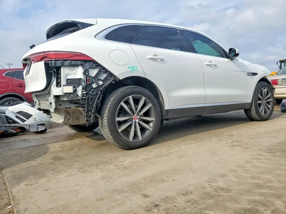 2023 JAGUAR F-PACE S  