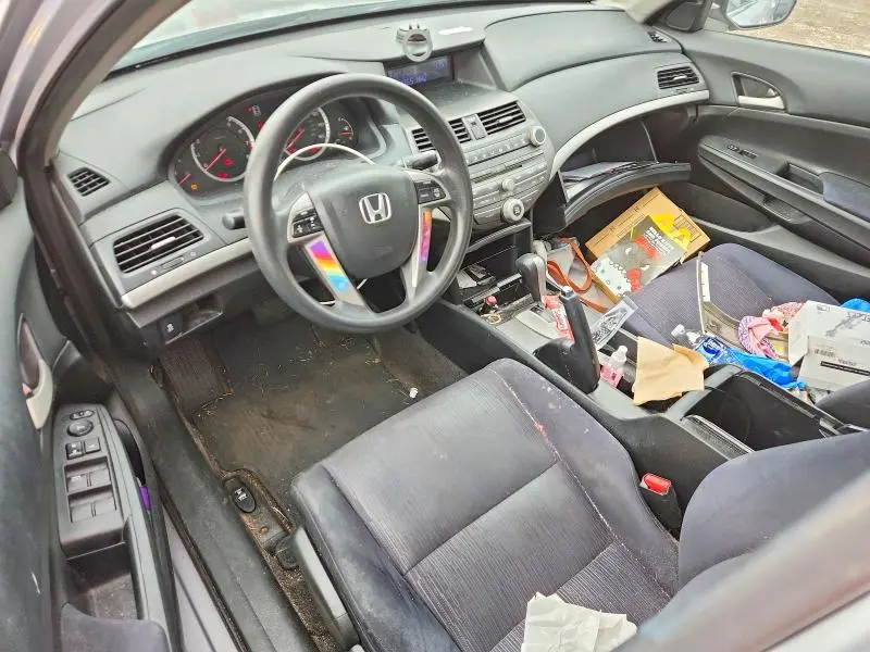 2011 HONDA ACCORD LX  