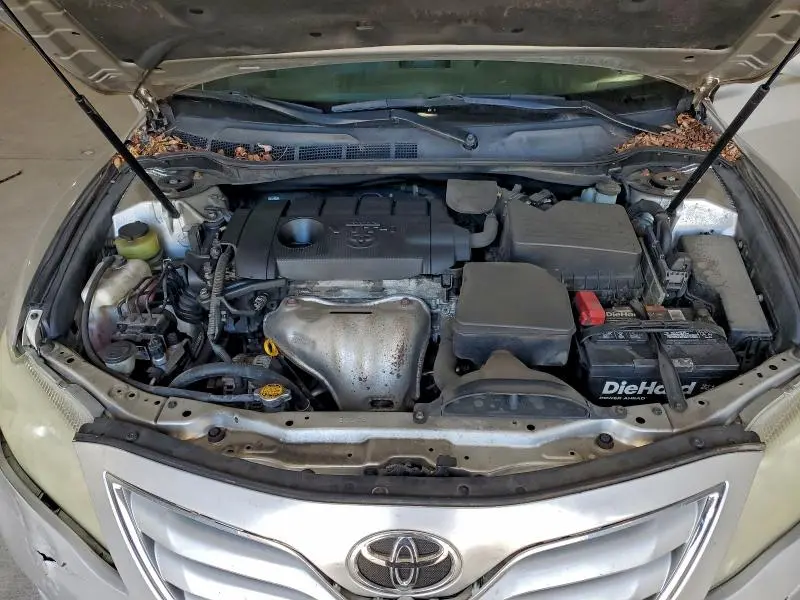 2011 TOYOTA CAMRY BASE  