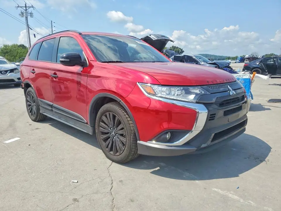 2020 MITSUBISHI OUTLANDER SE  