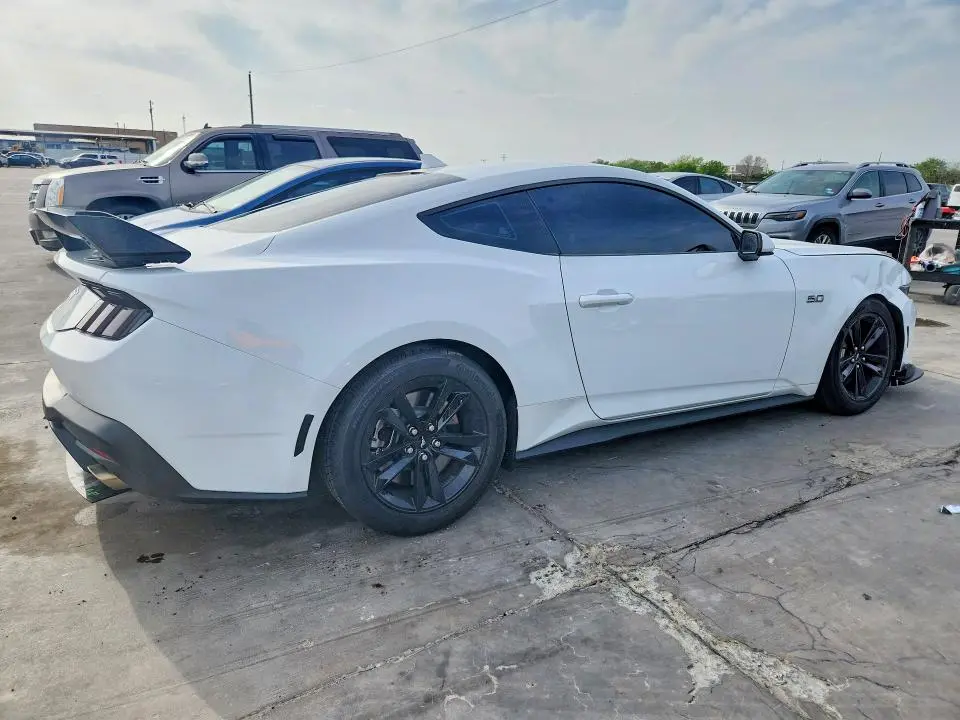 2025 FORD MUSTANG GT  