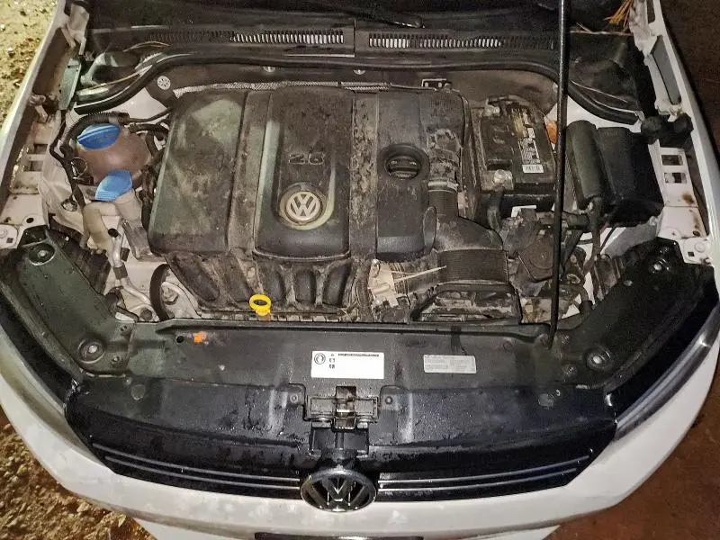 2013 VOLKSWAGEN JETTA SE  