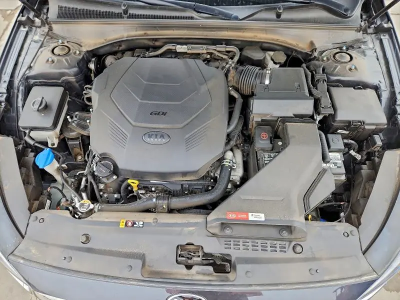 2019 KIA CADENZA LUXURY  