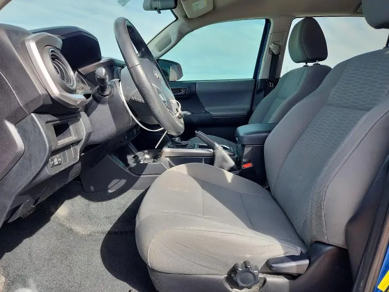 2016 TOYOTA TACOMA SR5 V6  