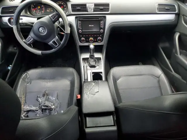 2012 VOLKSWAGEN PASSAT SE  