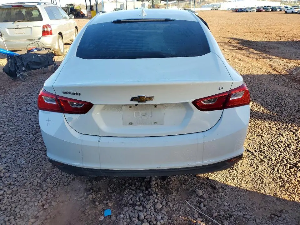 2017 CHEVROLET MALIBU LT  