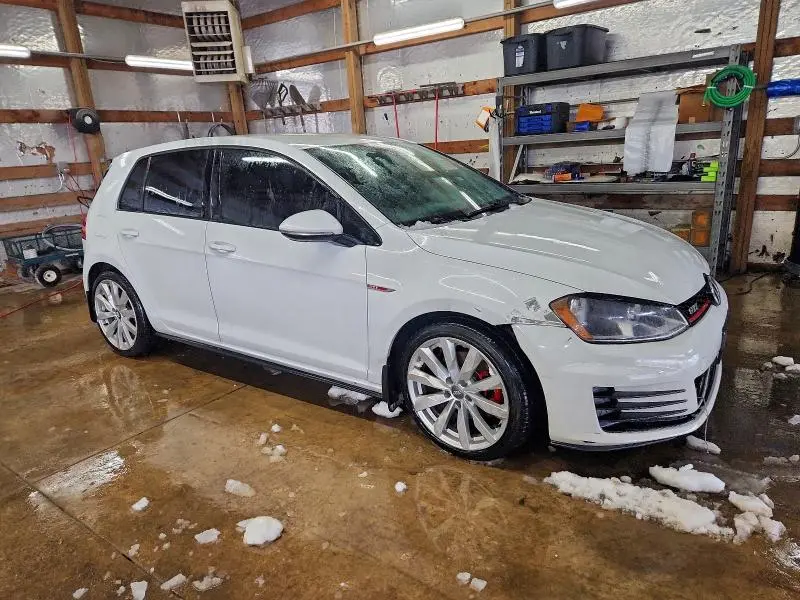 2017 VOLKSWAGEN GTI S  