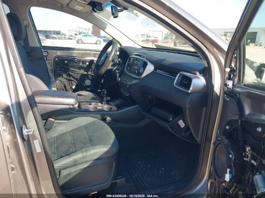 2016 KIA SORENTO 2.4L LX