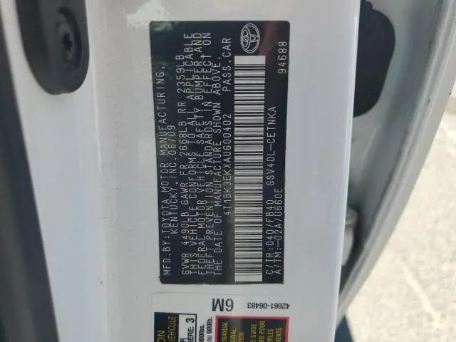 2010 TOYOTA CAMRY SE  