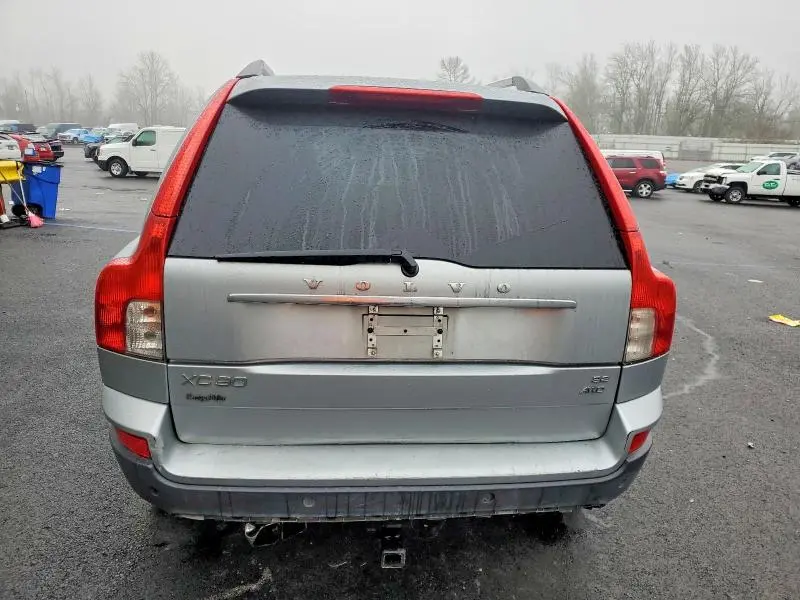 2010 VOLVO XC90   