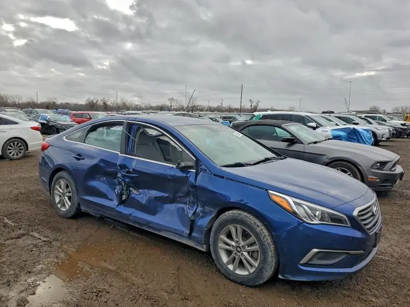 2017 HYUNDAI SONATA SE  