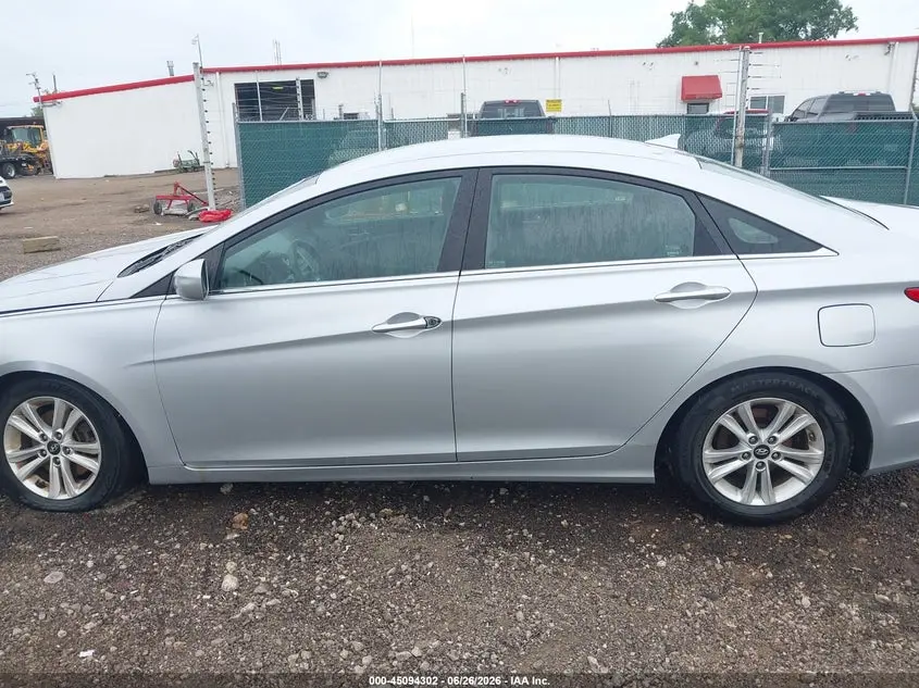 2012 HYUNDAI SONATA GLS