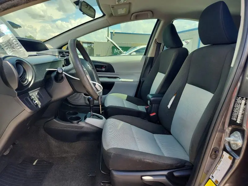 2013 TOYOTA PRIUS C TWO  