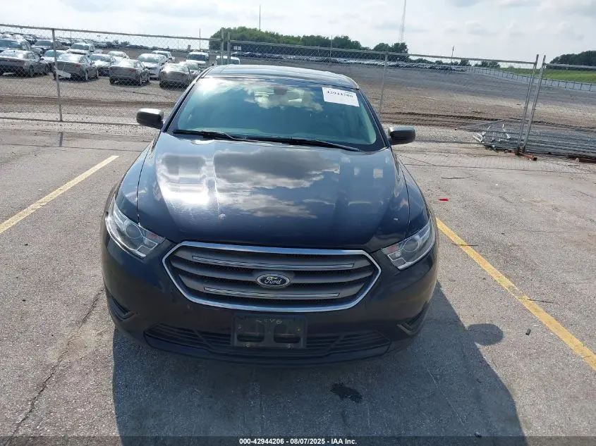 2016 FORD TAURUS SE