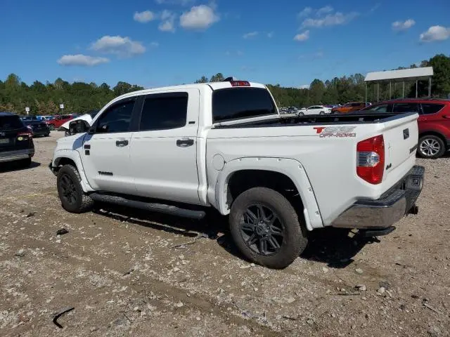 2020 TOYOTA TUNDRA CREWMAX SR5  