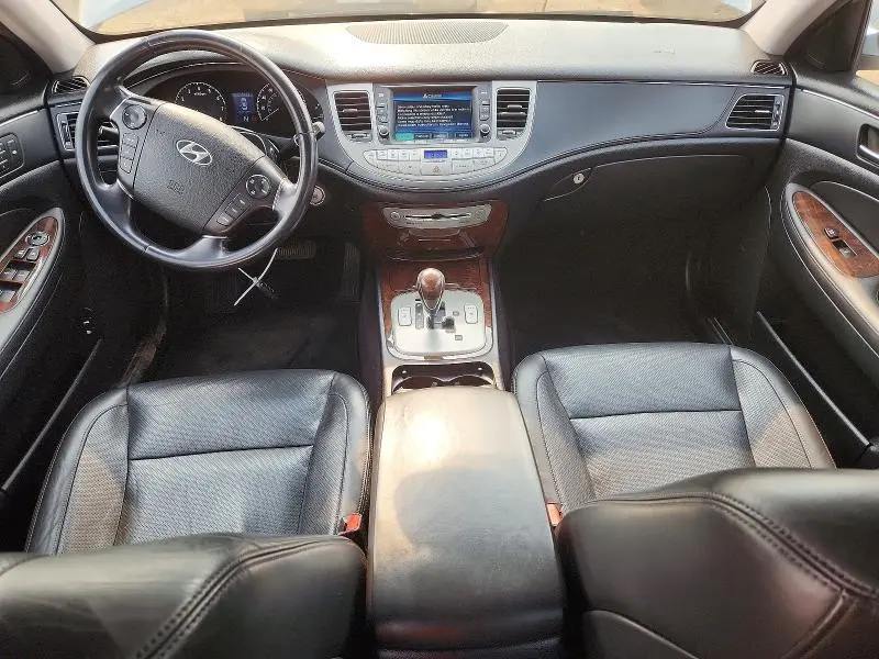 2010 HYUNDAI GENESIS 3.8L  