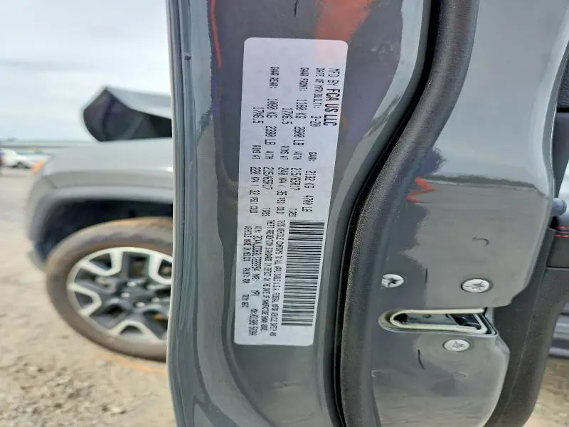 2020 JEEP COMPASS TRAILHAWK  