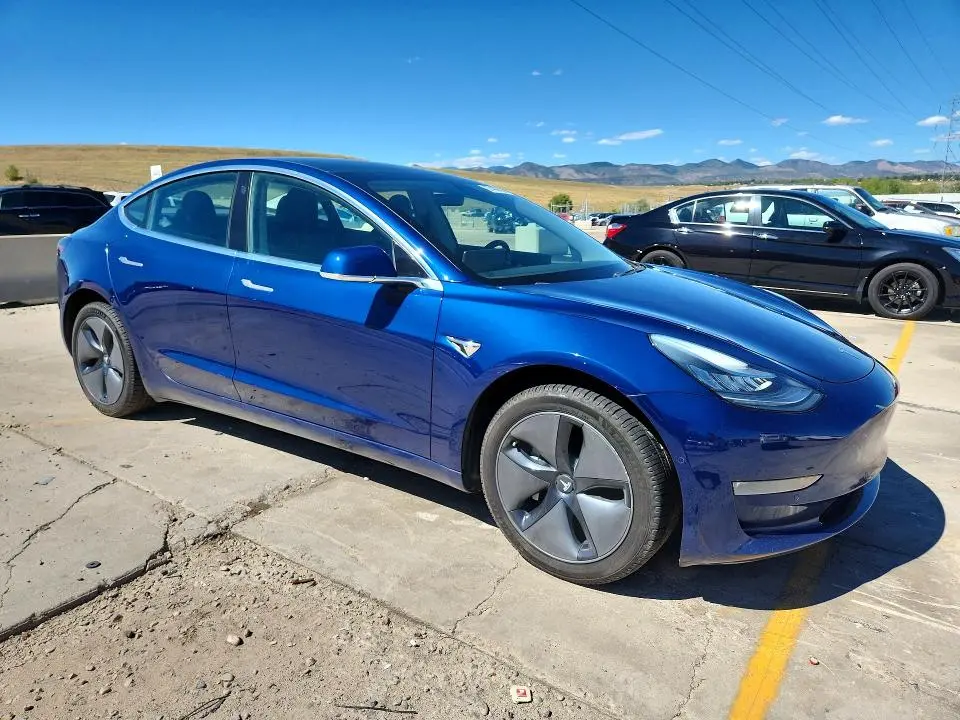 2019 TESLA MODEL 3   