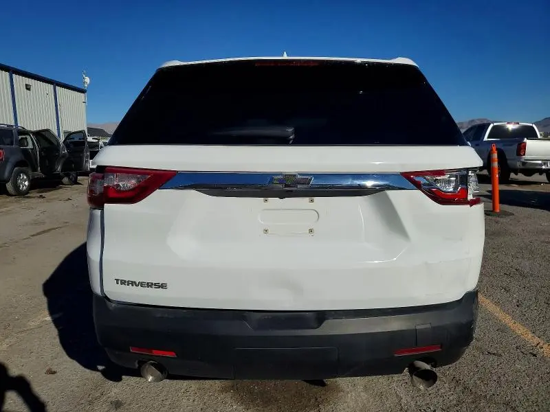 2019 CHEVROLET TRAVERSE LS  