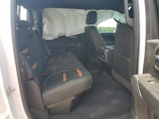 2020 GMC SIERRA K2500 AT4  