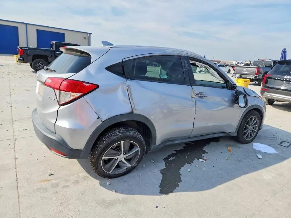 2022 HONDA HR-V EX  
