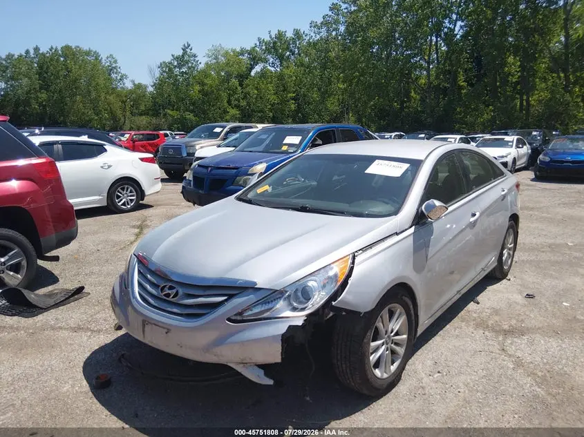 2013 HYUNDAI SONATA GLS