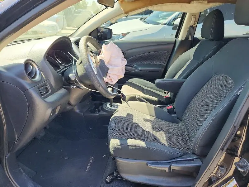 2017 NISSAN VERSA 1.6 SV  