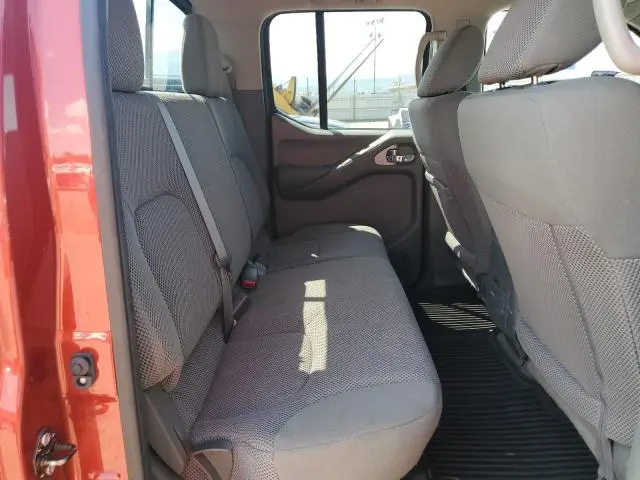 2016 NISSAN FRONTIER S  