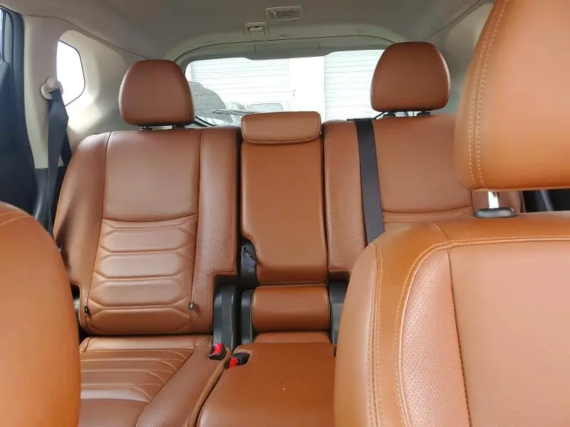 2018 NISSAN ROGUE SL  