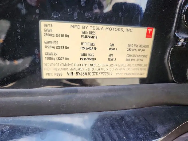 2013 TESLA MODEL S   