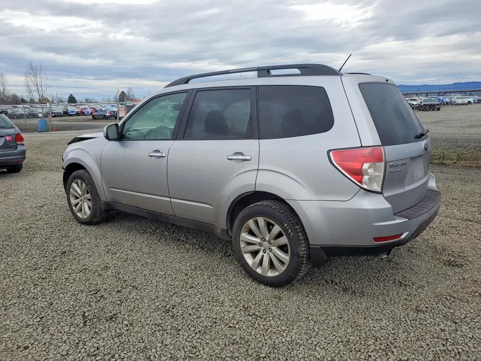 2013 SUBARU FORESTER 2.5X PREMIUM  