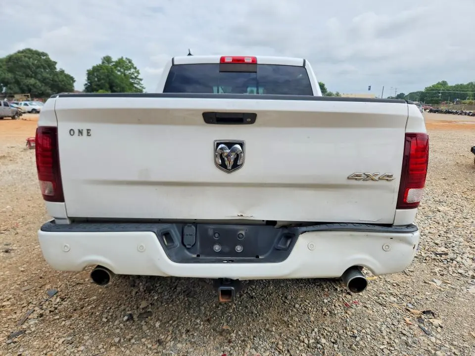 2018 RAM 1500 SPORT  