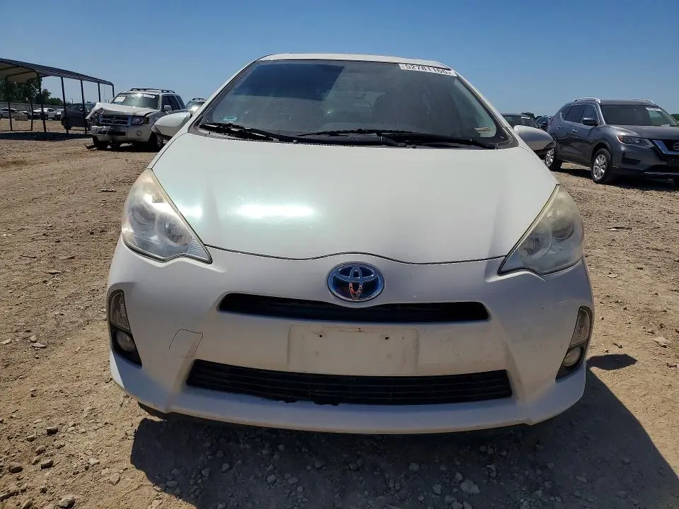 2013 TOYOTA PRIUS C FOUR  