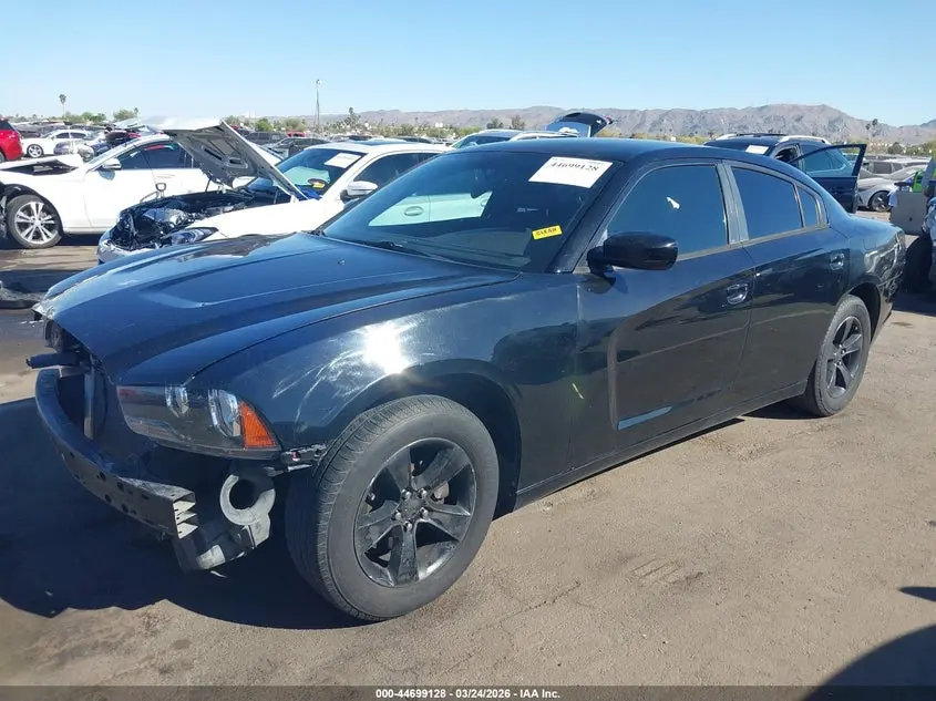 2014 DODGE CHARGER SE