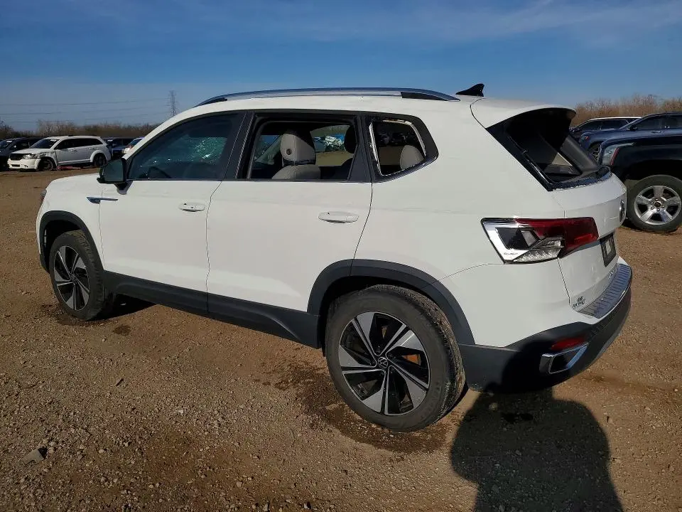 2023 VOLKSWAGEN TAOS SE  