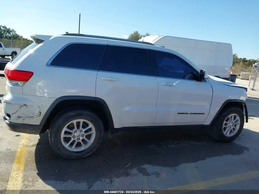 2018 JEEP GRAND CHEROKEE LAREDO E 4X2