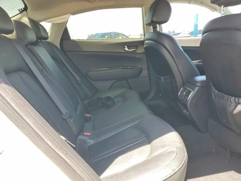 2018 KIA OPTIMA SX  