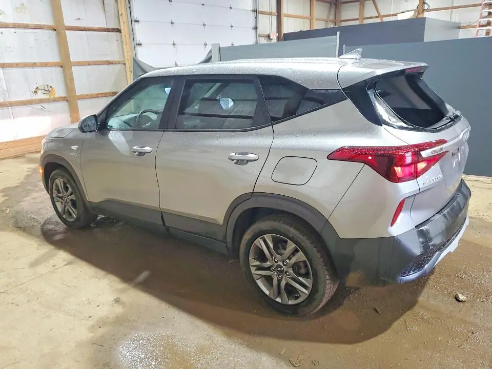 2023 KIA SELTOS LX  