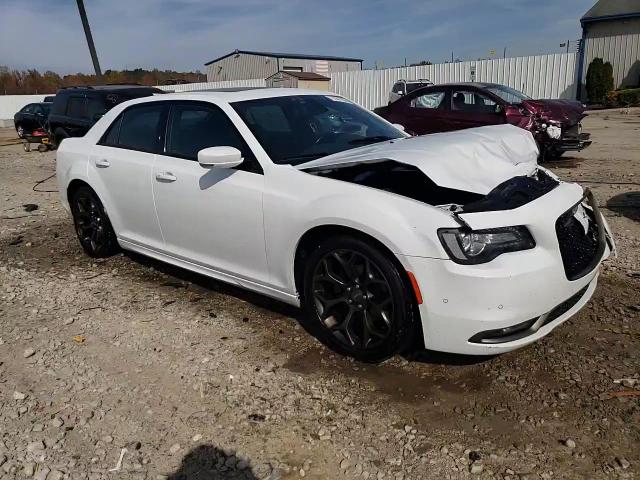 2016 CHRYSLER 300 S