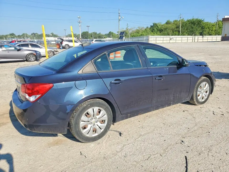 2015 CHEVROLET CRUZE LS  
