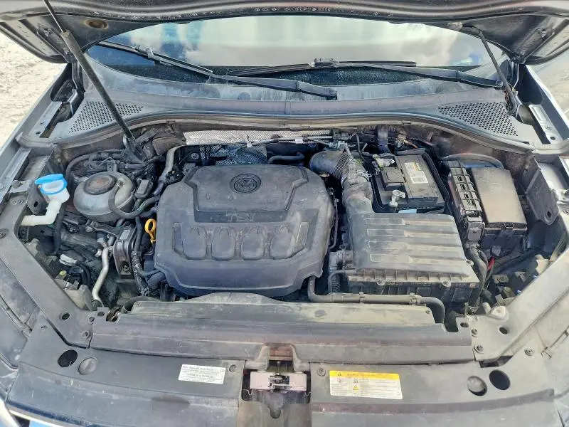 2020 VOLKSWAGEN TIGUAN SE  