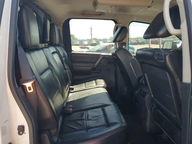 2012 NISSAN TITAN   