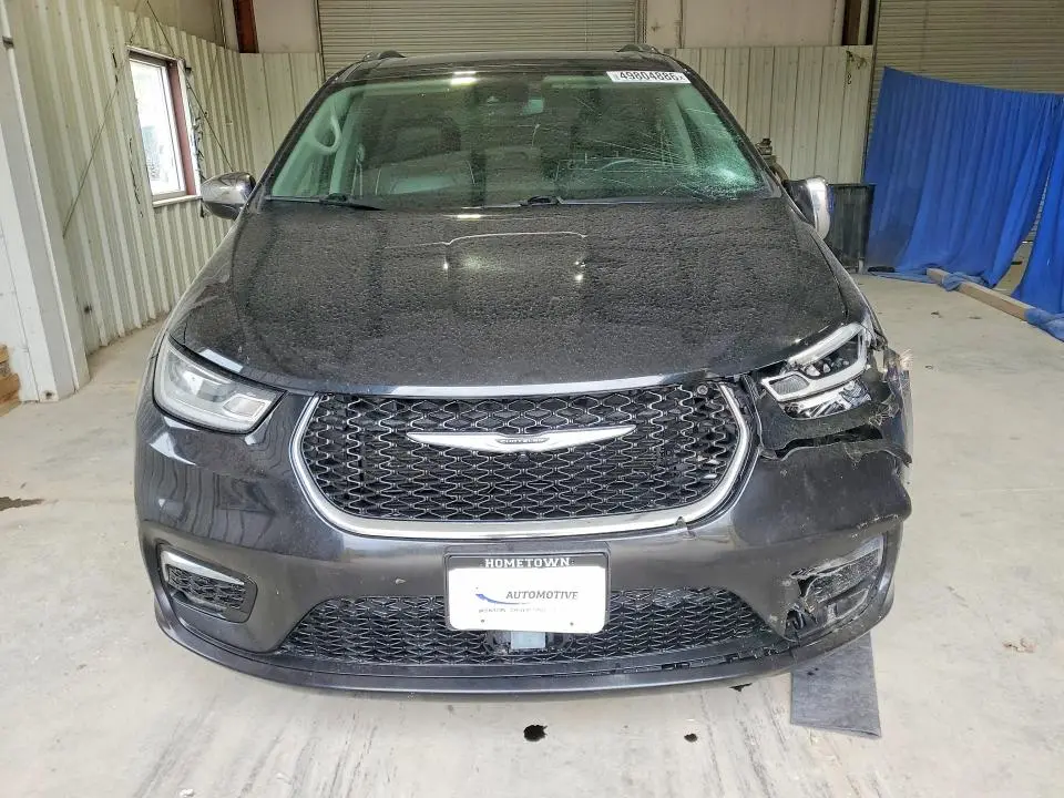 2021 CHRYSLER PACIFICA LIMITED  