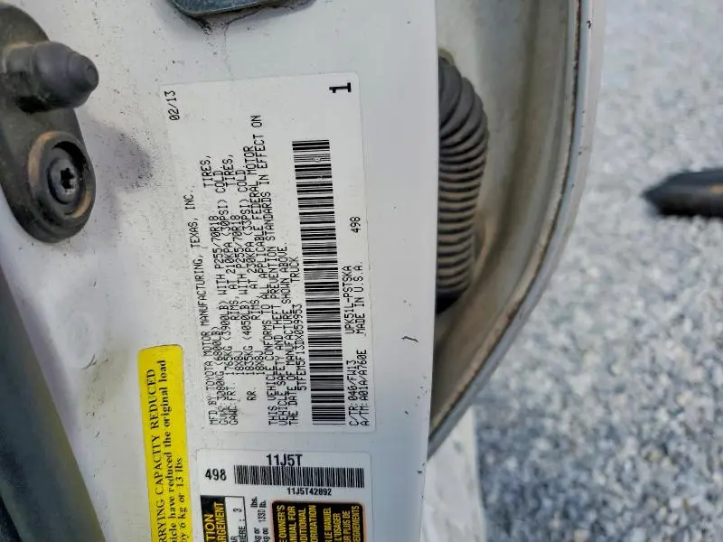 2013 TOYOTA TUNDRA GRADE  