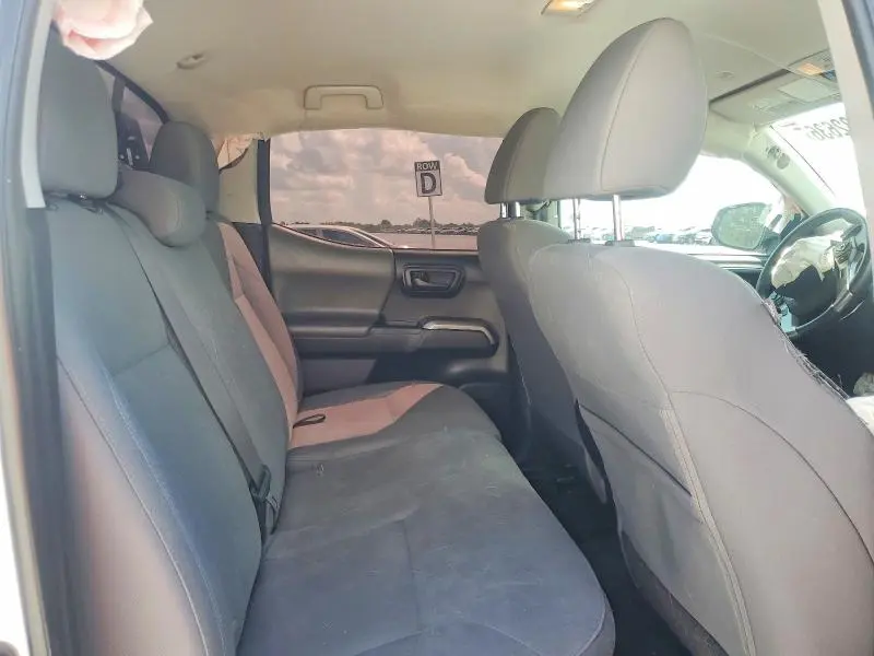 2019 TOYOTA TACOMA SR5 V6  