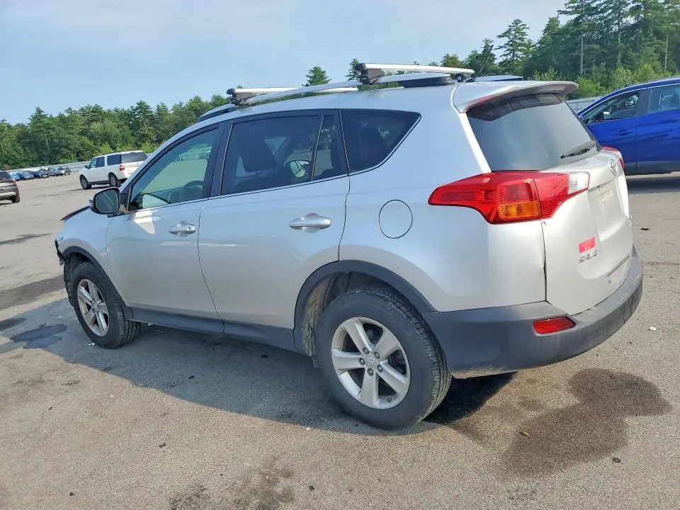 2013 TOYOTA RAV4 XLE  