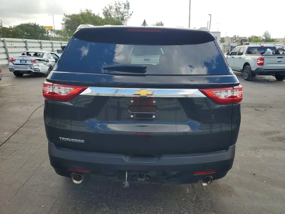 2019 CHEVROLET TRAVERSE LS  
